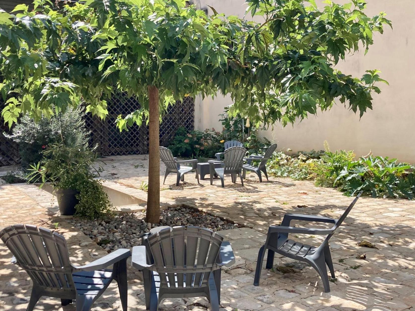 La Maison Virginie 1 A 2 Pers Charmant Hyper Centre- Cour- Parking- Linge- Fibre- Proximite Lac Canal Piscine Montargis Ngoại thất bức ảnh